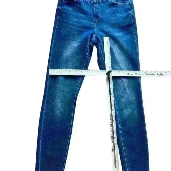 Judy Blue Jean Women size 0/24 Skinny Fit Austen High Rise Western Yoke Like New - Picture 5 of 10